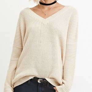 Back cutout v neck cream sweater
